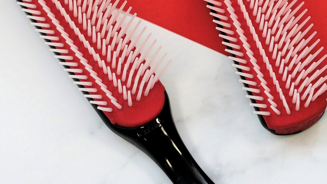 Styling brush
