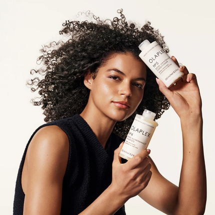 No. 4 Bond Maintenance Shampoo