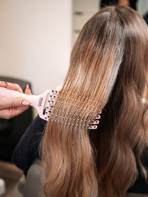 Olivia Garden Pastel Pink Brush Kit (Shine+Fingerbrush)